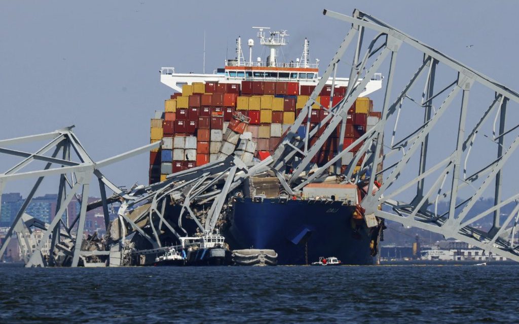 Major U.S. bridges at high risk of collisions with ships