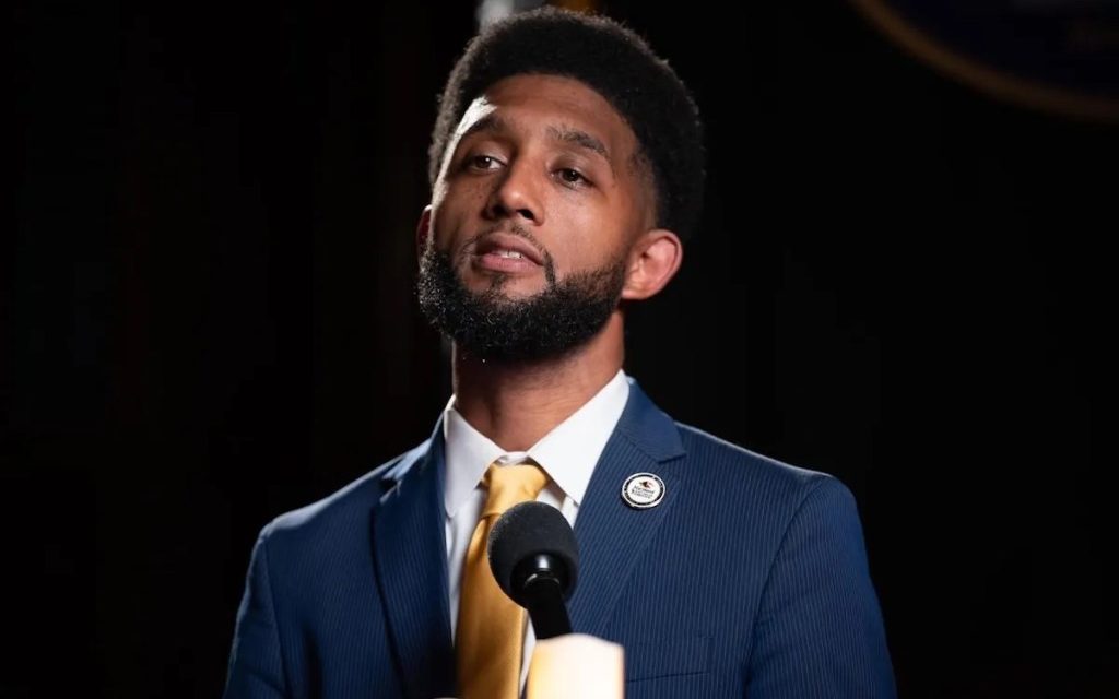 Baltimore Mayor Brandon M. Scott unveils $4.6 billion budget plan to tackle $85 million deficit