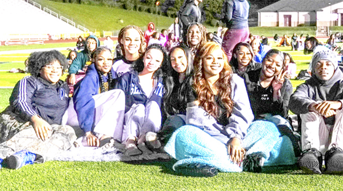Bulldog Cinema Brings Big-Screen Fun to the Field Before Finals