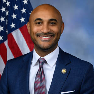 Two Prominent Leaders to Speak at ASU’s Spring Commencement Ceremonies