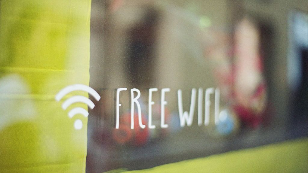 Protect your data: Expert tips for safely using public Wi-Fi