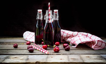 5 Amazing Benefits of Tart Cherry Juice