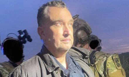 Suspect in shooting of Minnesota state lawmakers surrenders