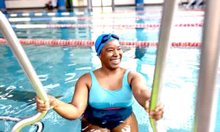 Natural Hair vs. Chlorine: Who Wins? With This Routine, You Do