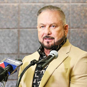 Orange Beach Mayor Faces Scrutiny Over Alleged Domestic Incident, Past Controversies Resurface