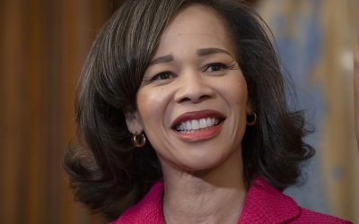 Sen. Blunt Rochester pushes for action on Black women’s pay gap