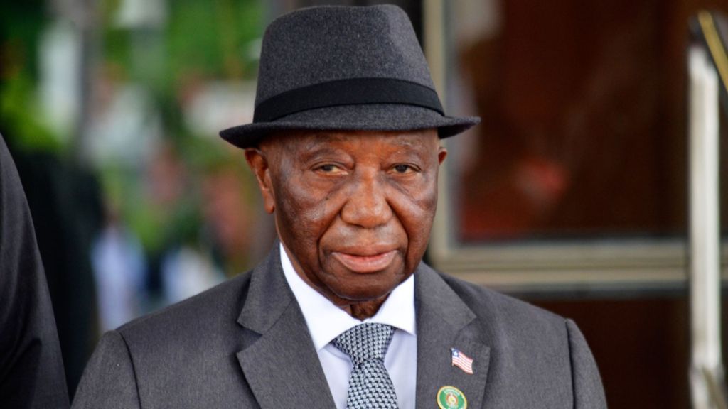 Many Liberians take offense after US leader praises their president’s English