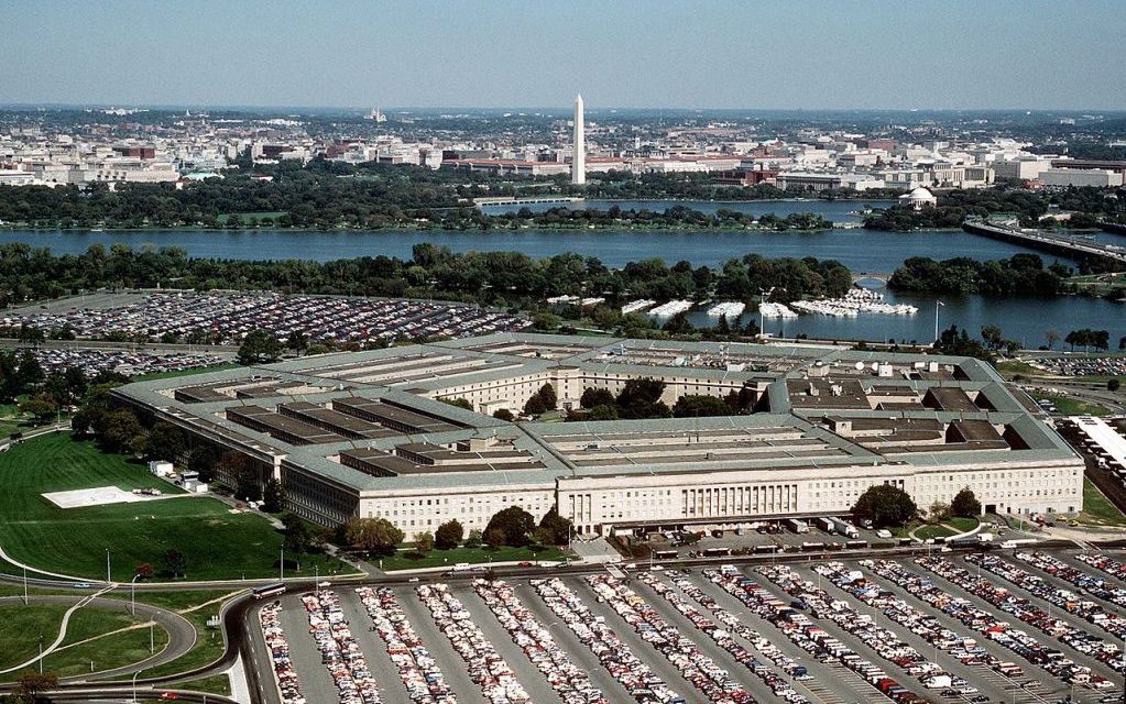 Pentagon clamps down on media, raising First Amendment alarms