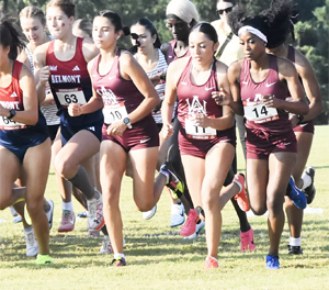Lady Bulldogs Battle to Top 10 Finish at Upstate Invitational
