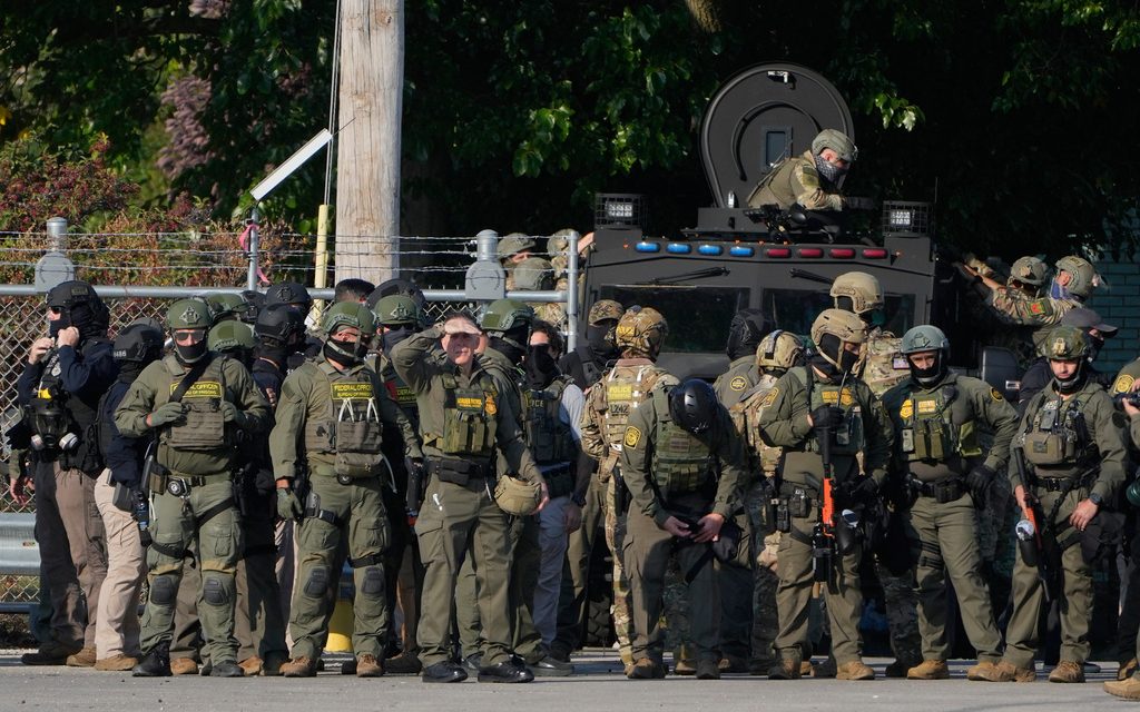 47th president plans to deploy National Guard in Illinois, governor says