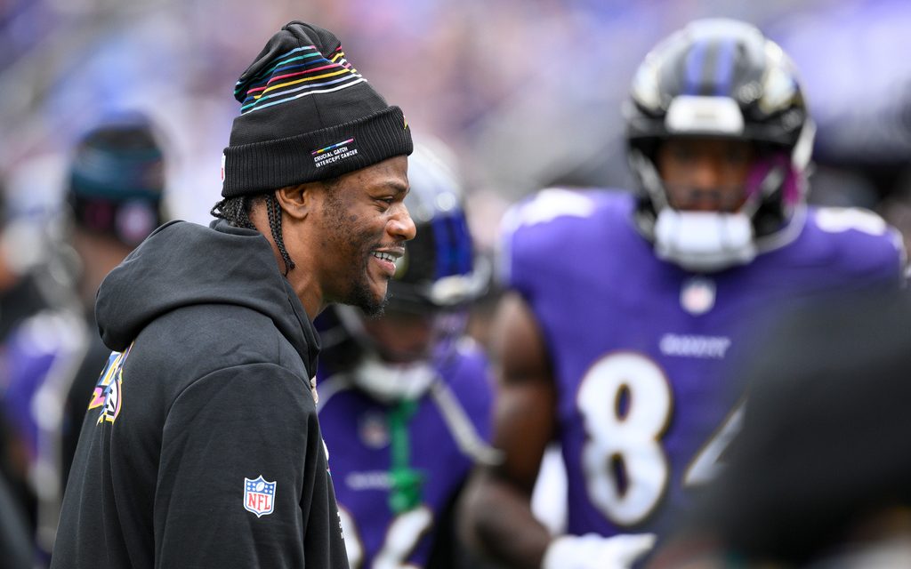 Lamar Jackson back on practice field for Ravens after missing 2 games with hamstring injury