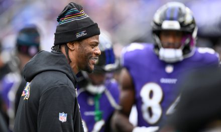 Lamar Jackson back on practice field for Ravens after missing 2 games with hamstring injury