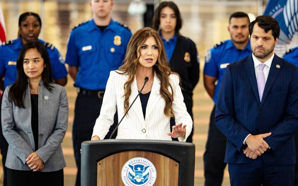 TSA Airs Trump Administration Shutdown Message at Huntsville Airport