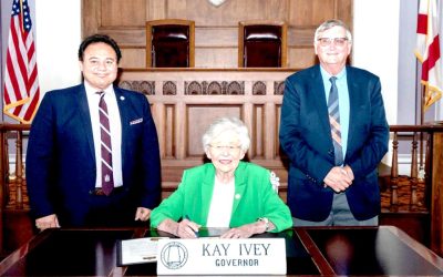 El-Dweik Attends Governor’s Signing for Alabama Extension Week