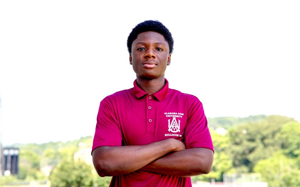 Freshman Samuel Oyediran Awarded $2,000 Redstone Federal Credit Union Scholarship