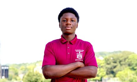 Freshman Samuel Oyediran Awarded $2,000 Redstone Federal Credit Union Scholarship