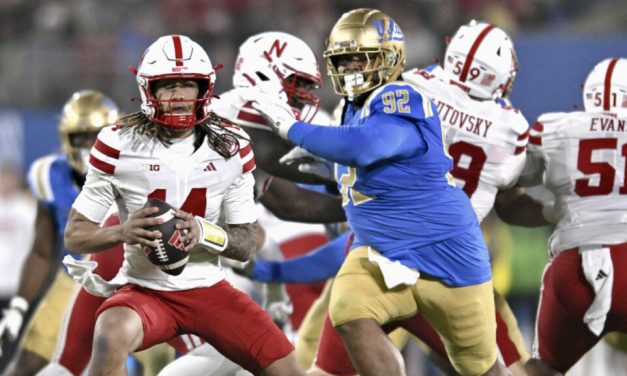 Nebraska Outlasts UCLA 28-21 at Rose Bowl