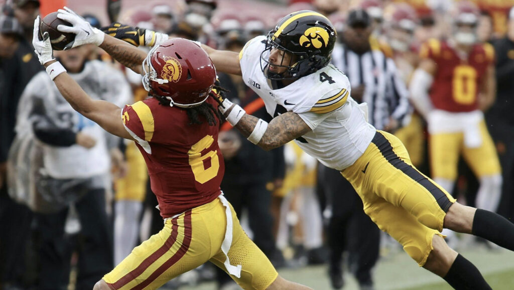 USC Comes From Behind to Beat Iowa In The Rain 26-21