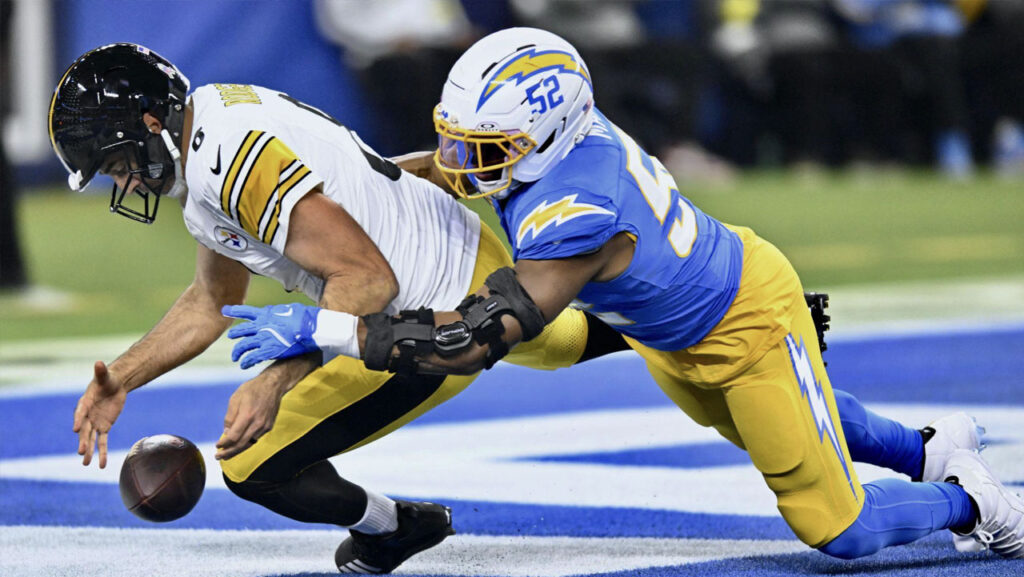 Chargers Impressive In Deceisive Win Over Steelers 25-10