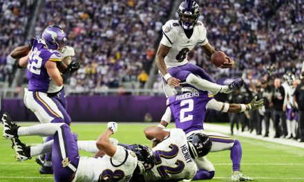 Ravens win 3rd straight game, get 3 takeaways to take down gaffe-prone Vikings 27-19