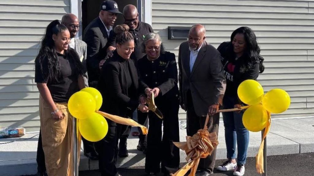 Small business owners in Laurel, Md. celebrate opening of new and improved child care facility