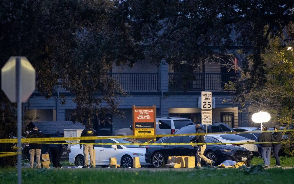 Police search for shooter after 4 are killed, 3 of them children, in California