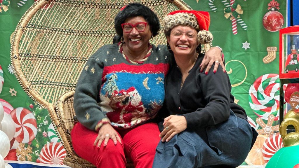 Mrs. Santa returns with Christmas joy and cheer