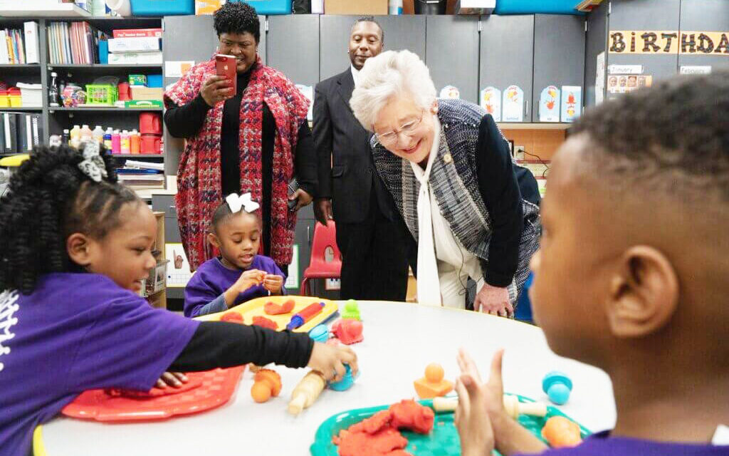 Gov. Ivey expands Alabama school choice through new federal tax credit program
