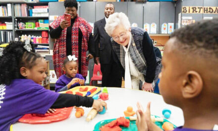Gov. Ivey expands Alabama school choice through new federal tax credit program