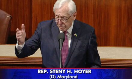 Hoyer laments House ‘is not living up to the Founders’ goals’ as he tells colleagues he’s retiring