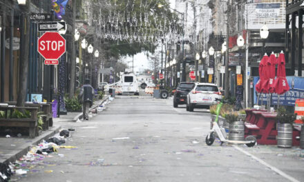 Two Shootings After Mobile Mardi Gras Events Leave 7 Injured, Robbery Suspect Dead