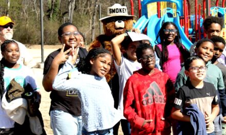 Smokey Bear and Mayor Battle help Huntsville celebrates 35 years as a Tree City USA