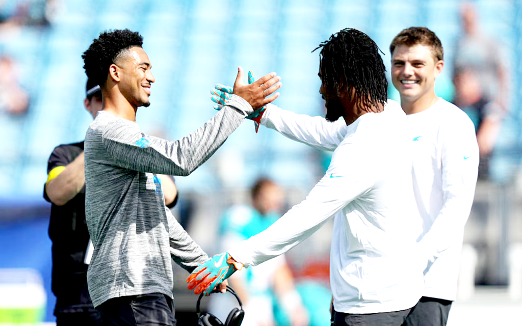 Jaylen Waddle jokes he deserves half of Bryce Young’s Heisman Trophy