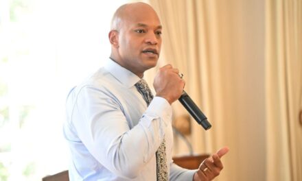 Annual governors’ gathering with White House unraveling after president excludes Democrats