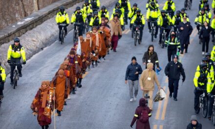 Monks conclude 15-week ‘Walk for Peace’ in Washington