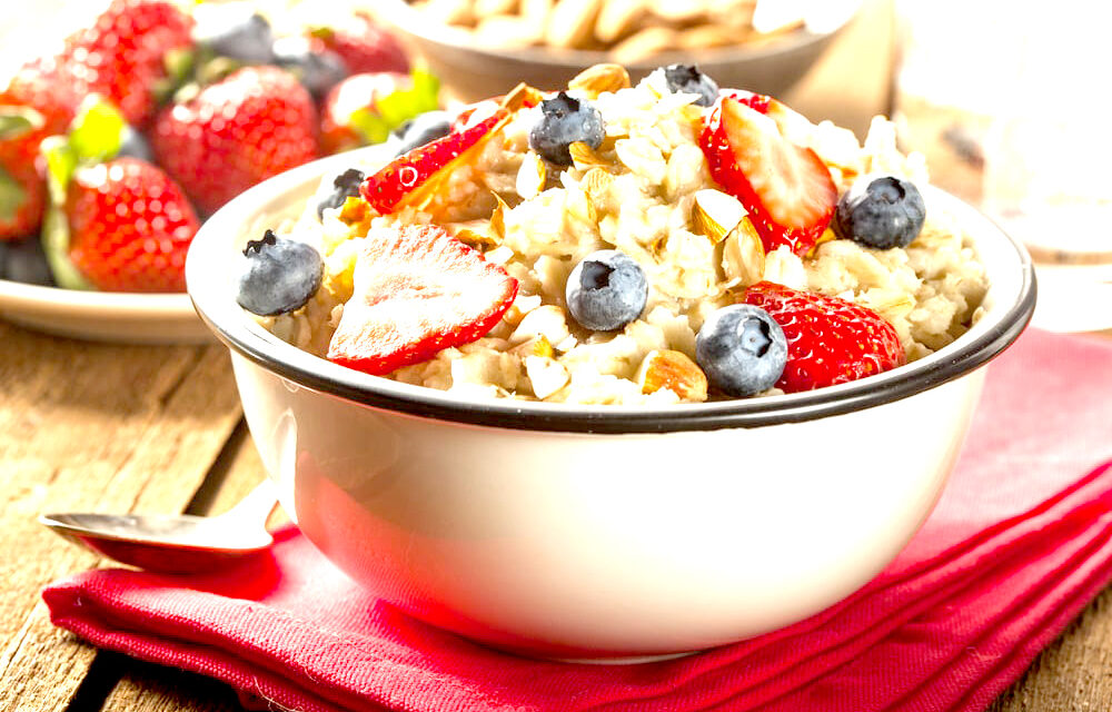 Oatmeal Study Finds Heart-Healthy Breakfast May Lower Cholesterol