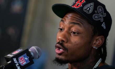 Patriots plans to release 4-time Pro Bowl receiver Stefon Diggs next week, AP source says