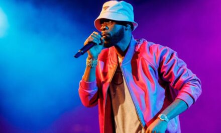 Fugees rapper Pras reports to prison to begin 14-year sentence