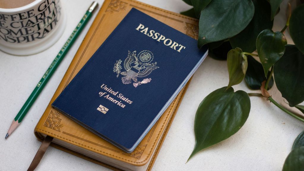 US will start revoking passports for thousands of parents who owe child support, AP learns